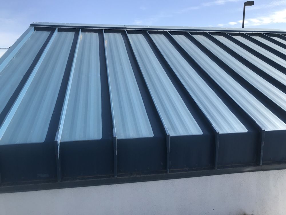 Slide of LG Roofing and Contracting