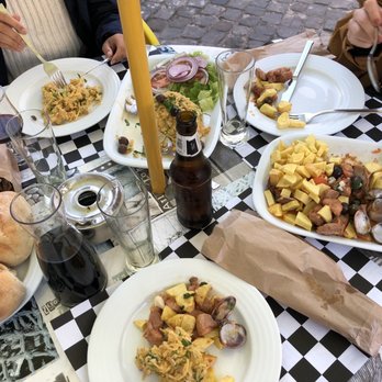 Restaurante Gafanhoto - Bacalhau a brás e porco alentejano - Portuguese Near Me - Ericeira, 20