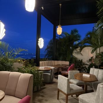 Delilah - American Near Me - Miami, Florida