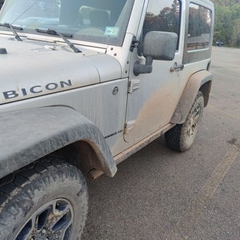 Captain's Hideaway Powersports Rentals - My muddy Jeep - ATV Rentals/Tours Near Me - Broken Bow, Oklahoma