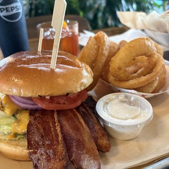 FireHouse Gastro Park - Cheeseburger with bacon and onion rings - Coffee & Tea Near Me - Grand Prairie, Texas FireHouse Gastro Park - Cheeseburger with bacon and onion rings - Coffee & Tea Near Me - Grand Prairie, Texas