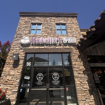 Isabella's Cupcakes & More - Cupcakes Near Me - Riverside, California