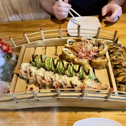 W & Z Asian Bistro & Sushi Bar