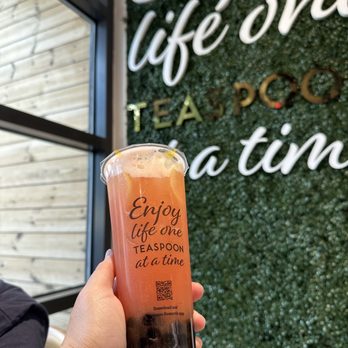 Teaspoon - Guava Pineapple Lemon with honey boba! So refreshing! - Bubble Tea Near Me - Las Vegas, Nevada