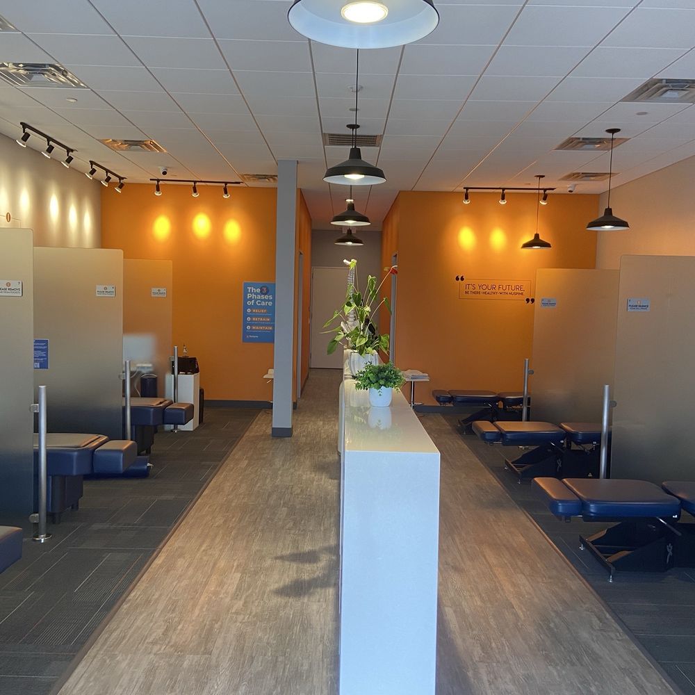 NuSpine Chiropractic - Adjustment tables on right, hydromassage tables on left - Chiropractors Near Me - Houston, Texas NuSpine Chiropractic - Adjustment tables on right, hydromassage tables on left - Chiropractors Near Me - Houston, Texas