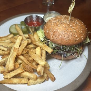 The Wolf - New American Near Me - Oakland, California