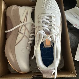 Gel-Kayano 32 white/orange Glow Gel-Kayano 32 white/orange Glow