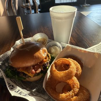 The Sheriff Burger - Burgers Near Me - Simpsonville, South Carolina The Sheriff Burger - Burgers Near Me - Simpsonville, South Carolina