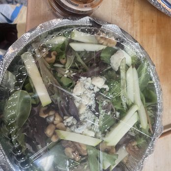 Janina Bistro - Baby Greens Salad - Italian Near Me - Lebanon, New Jersey