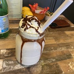 Hook & Ladder - Milkshake