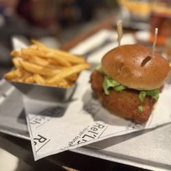 Rel'Lish Burger Lounge - My meal