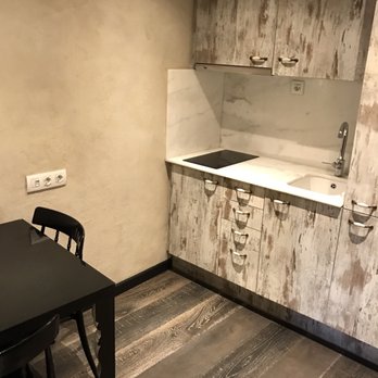 Arai Aparthotel - Hotels Near Me - Barcelona, B