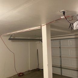 Expert Wiring ...?? I think NOT. Do NOT hire these people. Expert Wiring ...?? I think NOT. Do NOT hire these people.