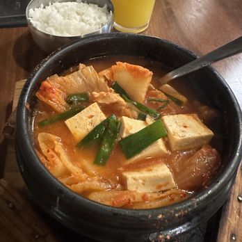 Ginza Won Restaurant - Kimchi Soup - Korean Near Me - Honolulu, Hawaii Ginza Won Restaurant - Kimchi Soup - Korean Near Me - Honolulu, Hawaii
