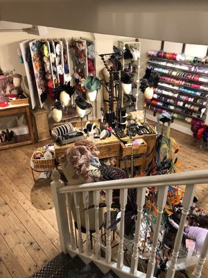 V V Rouleaux by null