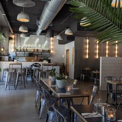 Hooked - Restaurant interior