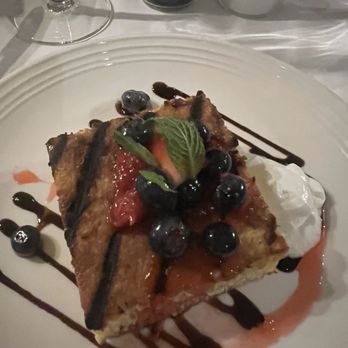 Carrabba's Italian Grill - Grilled pound cake with balsamic glaze, fruit and whipped cream - Italian Near Me - Orlando, Florida Carrabba's Italian Grill - Grilled pound cake with balsamic glaze, fruit and whipped cream - Italian Near Me - Orlando, Florida