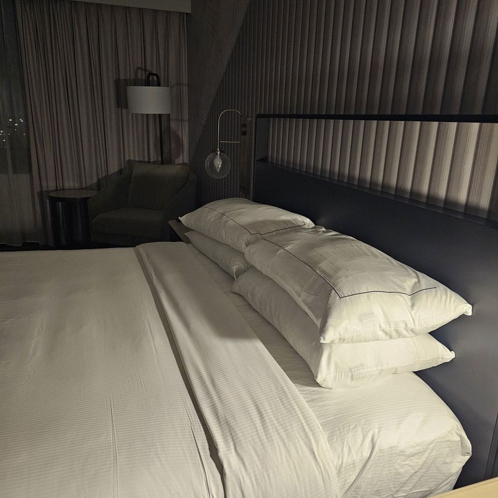 Hotel Fera Anaheim, a DoubleTree by Hilton - Hotels Near Me - Orange, California Hotel Fera Anaheim, a DoubleTree by Hilton - Hotels Near Me - Orange, California