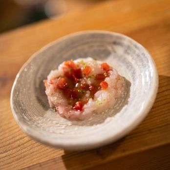Fukurou - Omakase Course - Sushi Bars Near Me - Honolulu, Hawaii Fukurou - Omakase Course - Sushi Bars Near Me - Honolulu, Hawaii
