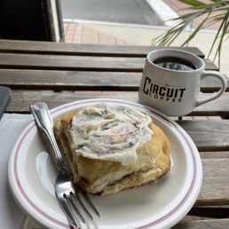 Breakfast on the Patio! Breakfast on the Patio!