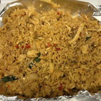 Roong Aroon Thai Cafe - Thai Basil pad kra pow with chicken be full and be happy - Thai Near Me - Lutz, Florida