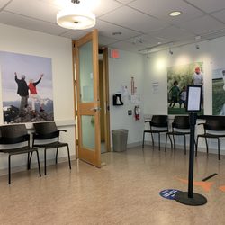 LifeLabs - Large and spacious waiting room.