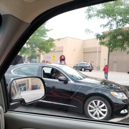 Zoom in , Zoom in ,