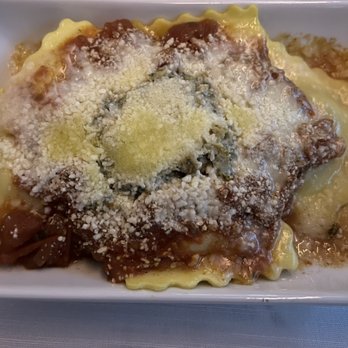 American Airlines - Ravioli - Airlines Near Me - Boston, Massachusetts
