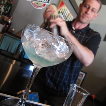 Brandywine Bartending School - Frozen Absinthe RInse - Venues & Event Spaces Near Me - Vancouver, British Columbia