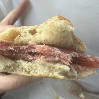 Lenoci’s Italian Kitchen - Not enough meat - Pizza Near Me - Wethersfield, Connecticut