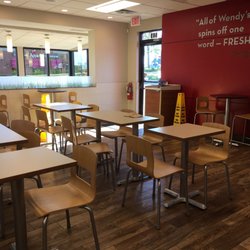 Wendy's - Seating