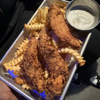 Topgolf - Chicken strips - Sports Bars Near Me - Ontario, California Topgolf - Chicken strips - Sports Bars Near Me - Ontario, California