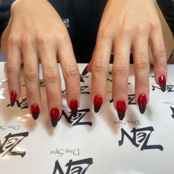 Dip manicure