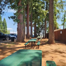 Apple Hill Visitor Center - Beautiful way to spend the afternoon