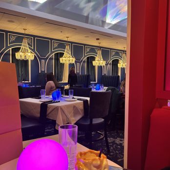 Lala lu - Ambiance and vibes - Steakhouses Near Me - East Syracuse, New York