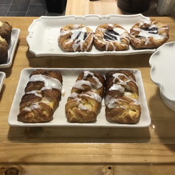 Wild Honey Cafe - Cafes Near Me - Westport, Massachusetts