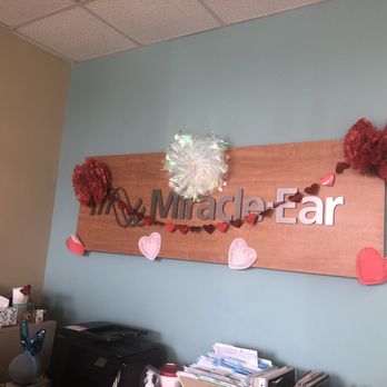 Miracle-Ear Hearing Aid Center - Hearts and flowers decor with sign - Audiologist Near Me - Hicksville, New York