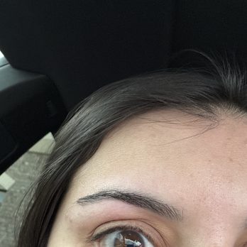 Lovely Eyebrows Threading & henna - Right brow. BOTCHED BROW - Henna Artists Near Me - Wichita Falls, Texas Lovely Eyebrows Threading & henna - Right brow. BOTCHED BROW - Henna Artists Near Me - Wichita Falls, Texas