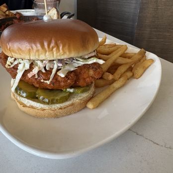 Sirocco - Nashville hot chicken sandwich - Mediterranean Near Me - Nashville, Tennessee