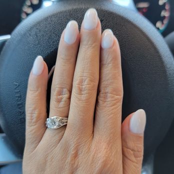 Lush Nail Lounge - Nail dip by Amy - Nail Salons Near Me - Antioch, California
