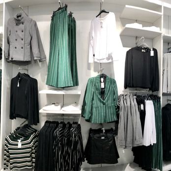 H&M - Women's Clothing Near Me - Kapolei, Hawaii