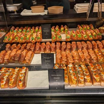 Harrods - Department Stores Near Me - London, XGL