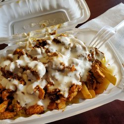 Manouche Grill - Chicken shawarma half-and-half