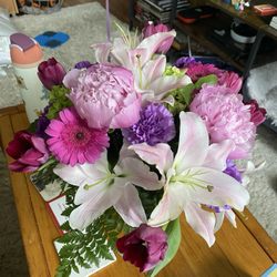 Amanda's Flowers - Flowers