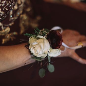 Sweetest Blooms - Floral Designers Near Me Sweetest Blooms - Floral Designers Near Me