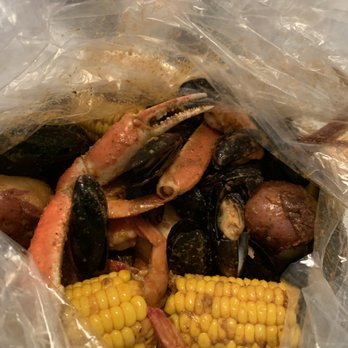 Crafty Crab - Crafty crab in district height food was great corn nice - Seafood Near Me - Towson, Maryland
