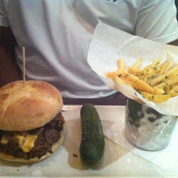Plan B Burger Bar - Steak & Cheese Burger