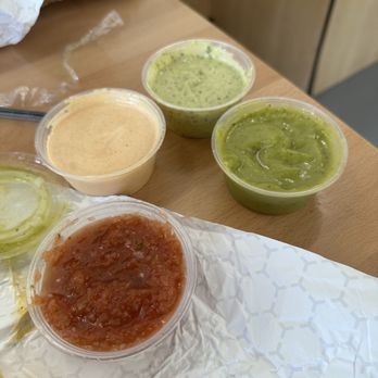 LJ's Lil' Cafe - 4 sauces - Breakfast & Brunch Near Me - Orange, California LJ's Lil' Cafe - 4 sauces - Breakfast & Brunch Near Me - Orange, California