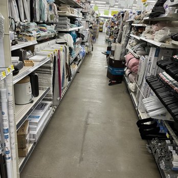 Dollar General - More assorted goods - Grocery Near Me - Gaffney, South Carolina