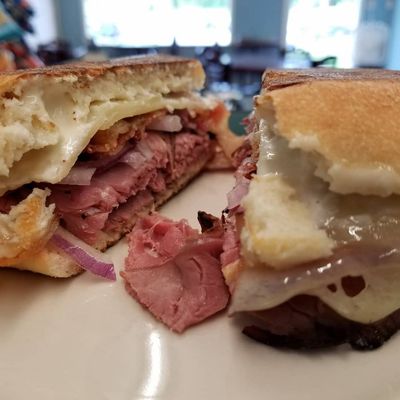 7 South Sandwich Company by null